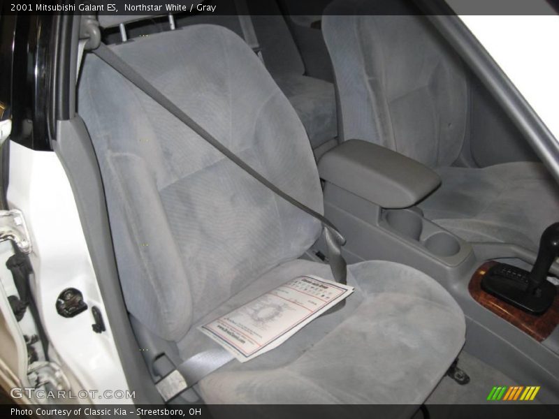 Northstar White / Gray 2001 Mitsubishi Galant ES