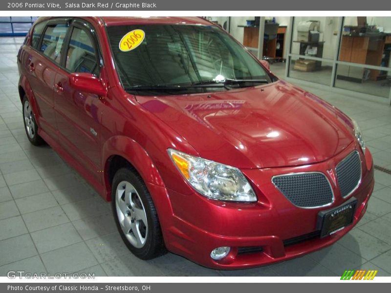 Salsa Dark Red / Graphite Black 2006 Pontiac Vibe