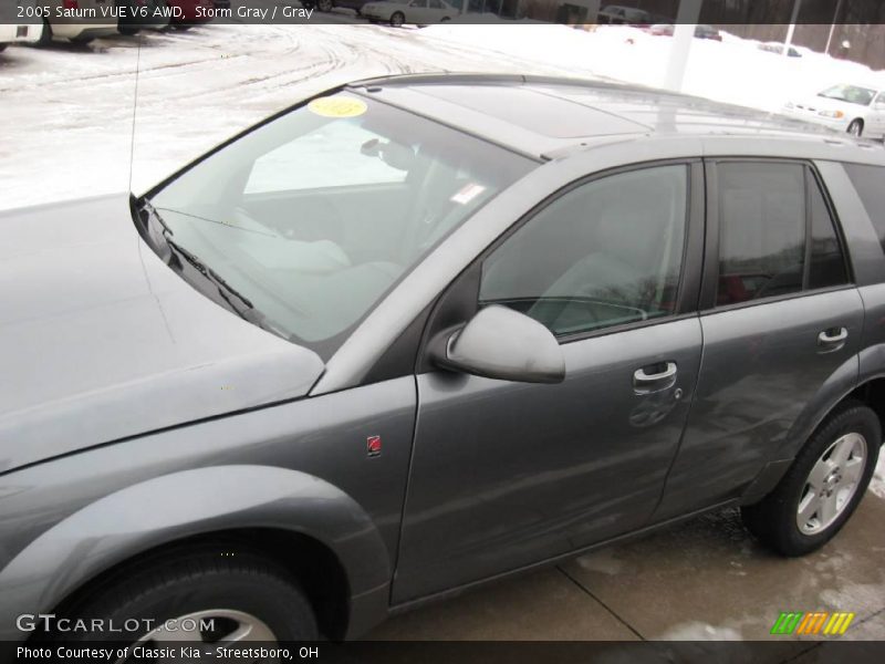 Storm Gray / Gray 2005 Saturn VUE V6 AWD