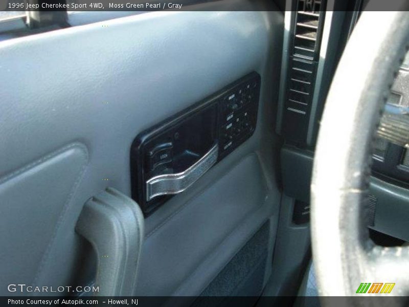 Moss Green Pearl / Gray 1996 Jeep Cherokee Sport 4WD