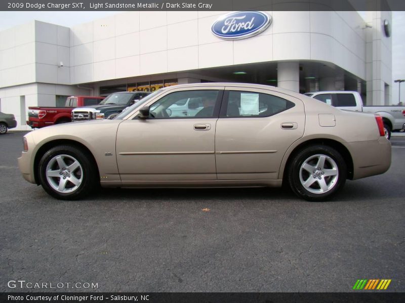 Light Sandstone Metallic / Dark Slate Gray 2009 Dodge Charger SXT