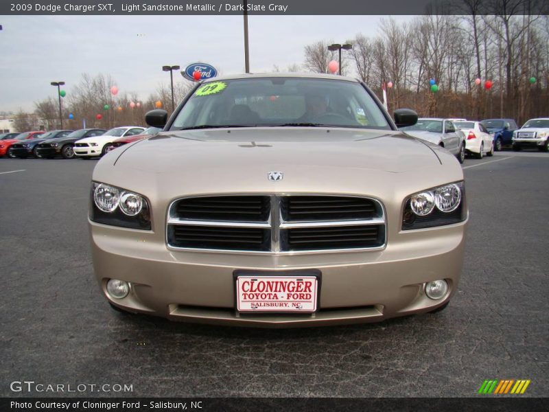 Light Sandstone Metallic / Dark Slate Gray 2009 Dodge Charger SXT