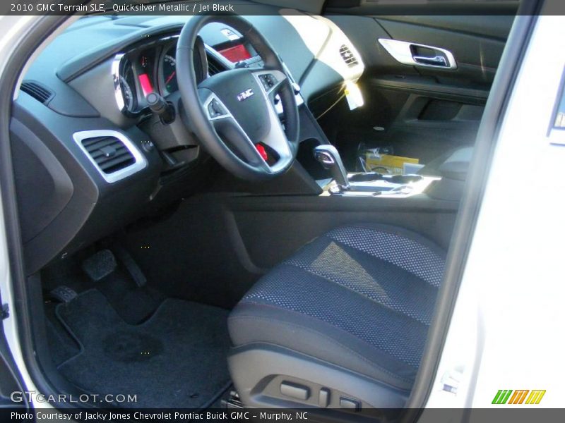 Quicksilver Metallic / Jet Black 2010 GMC Terrain SLE