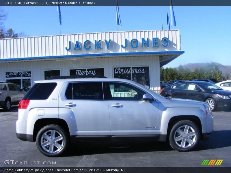 Quicksilver Metallic / Jet Black 2010 GMC Terrain SLE