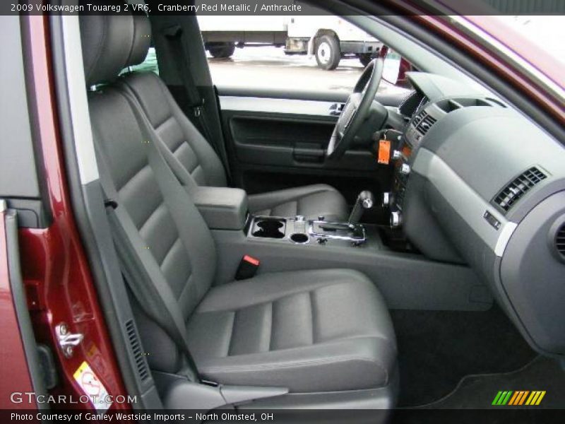 Cranberry Red Metallic / Anthracite 2009 Volkswagen Touareg 2 VR6