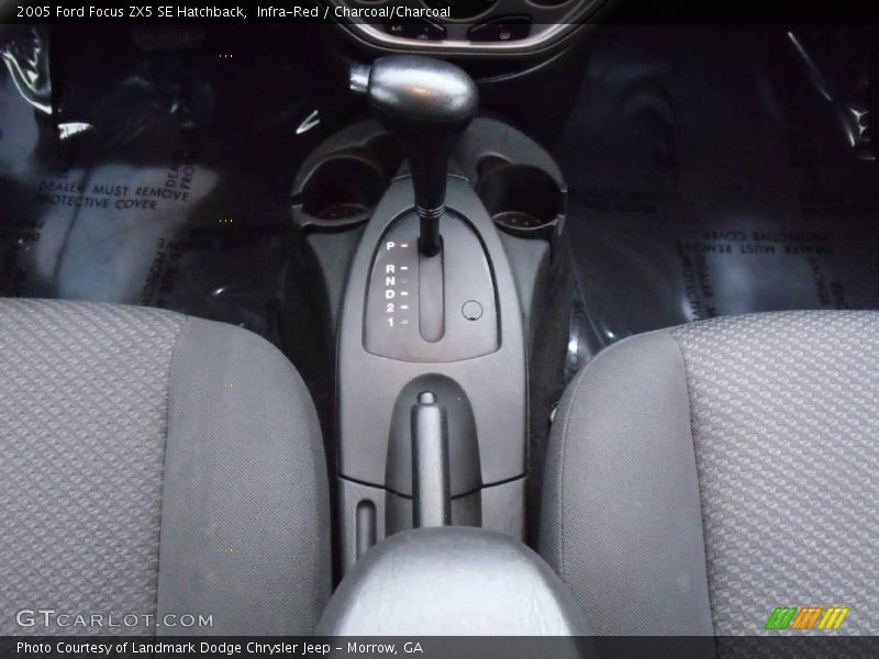 Infra-Red / Charcoal/Charcoal 2005 Ford Focus ZX5 SE Hatchback