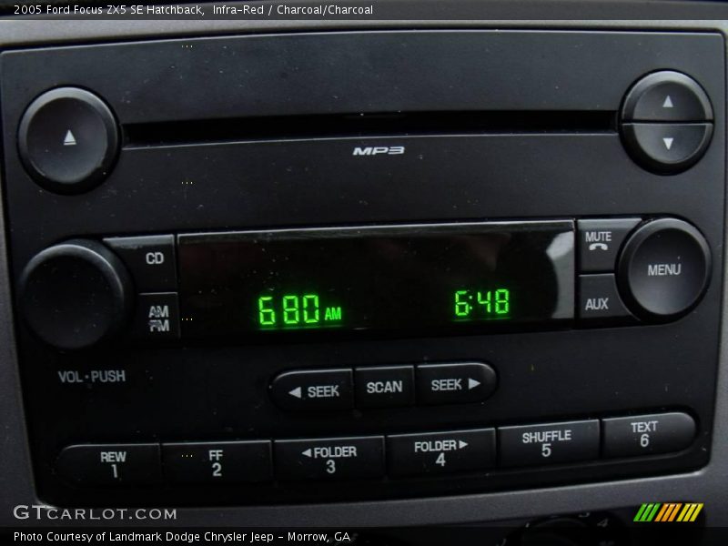 Infra-Red / Charcoal/Charcoal 2005 Ford Focus ZX5 SE Hatchback