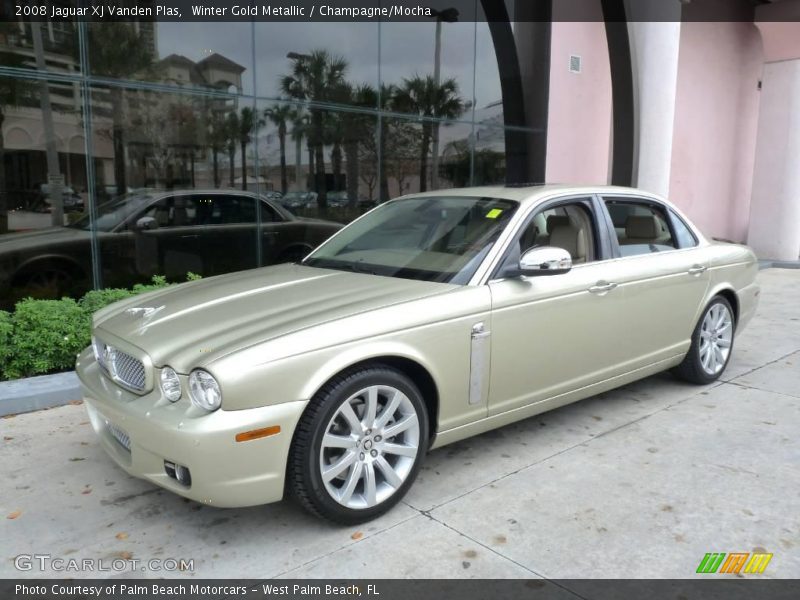 Winter Gold Metallic / Champagne/Mocha 2008 Jaguar XJ Vanden Plas