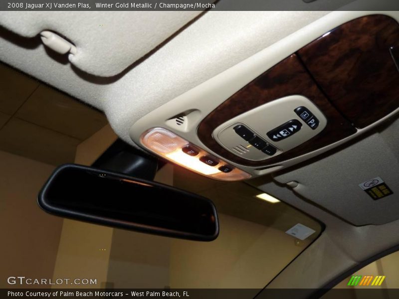 Winter Gold Metallic / Champagne/Mocha 2008 Jaguar XJ Vanden Plas