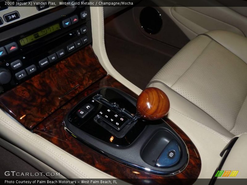Winter Gold Metallic / Champagne/Mocha 2008 Jaguar XJ Vanden Plas
