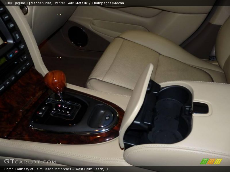 Winter Gold Metallic / Champagne/Mocha 2008 Jaguar XJ Vanden Plas