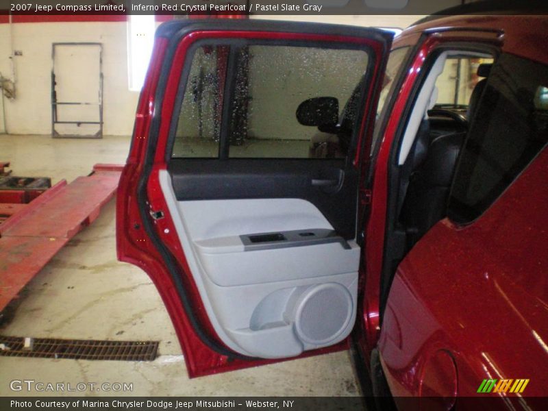 Inferno Red Crystal Pearlcoat / Pastel Slate Gray 2007 Jeep Compass Limited