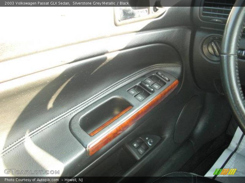Silverstone Grey Metallic / Black 2003 Volkswagen Passat GLX Sedan