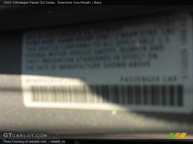 Silverstone Grey Metallic / Black 2003 Volkswagen Passat GLX Sedan