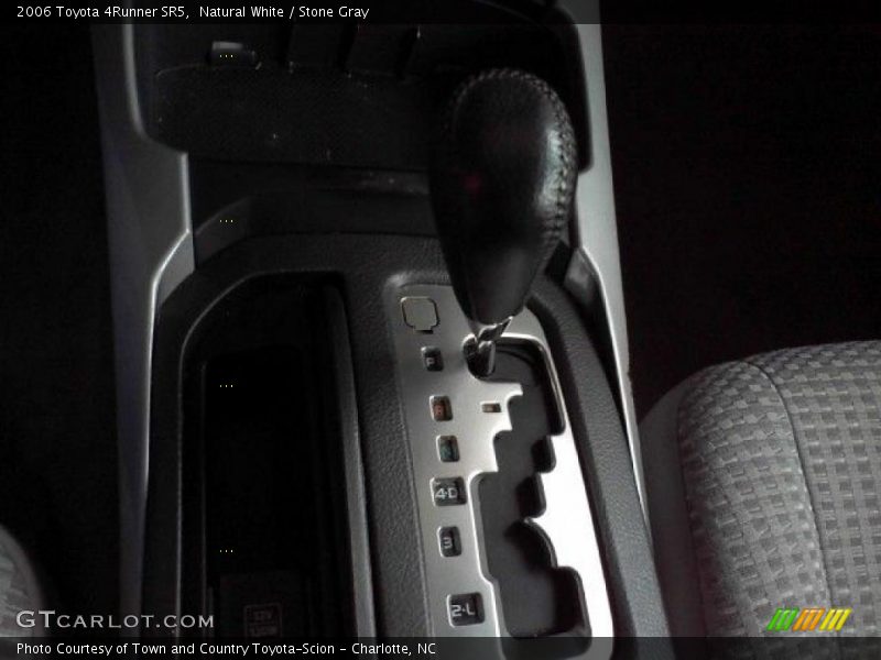Natural White / Stone Gray 2006 Toyota 4Runner SR5