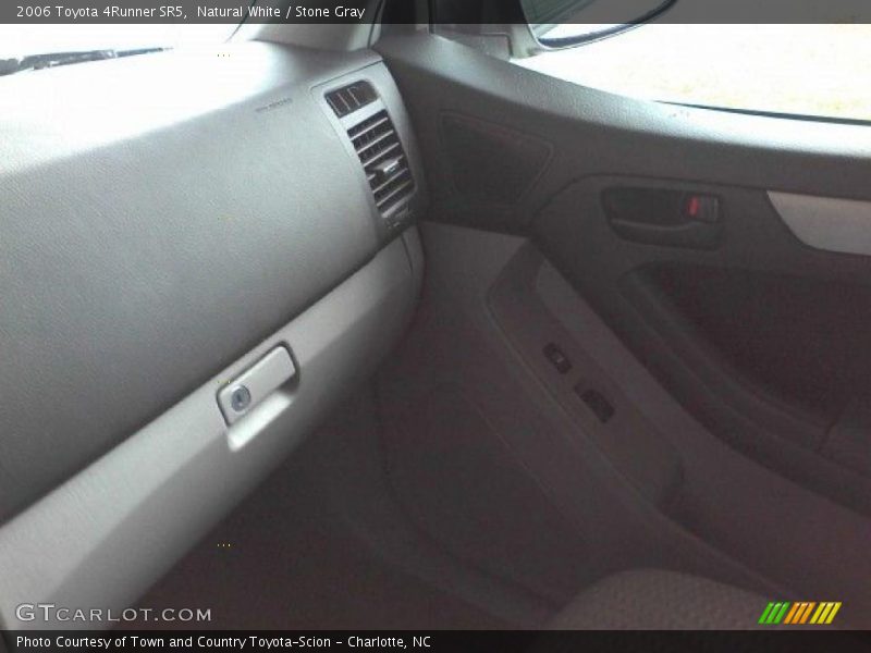 Natural White / Stone Gray 2006 Toyota 4Runner SR5