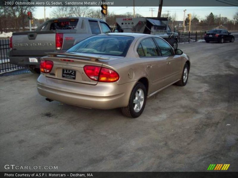 Sandstone Metallic / Neutral 2003 Oldsmobile Alero GL Sedan