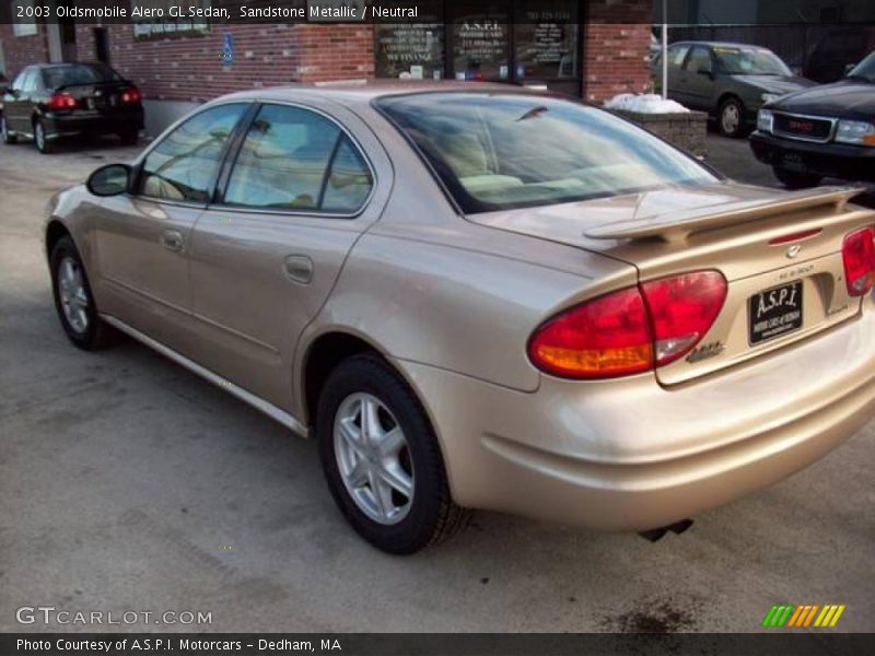 Sandstone Metallic / Neutral 2003 Oldsmobile Alero GL Sedan