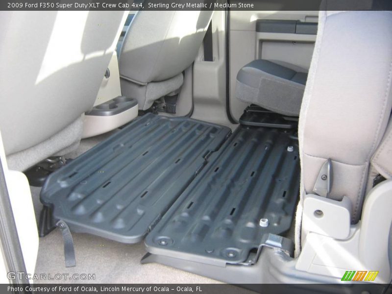 Sterling Grey Metallic / Medium Stone 2009 Ford F350 Super Duty XLT Crew Cab 4x4