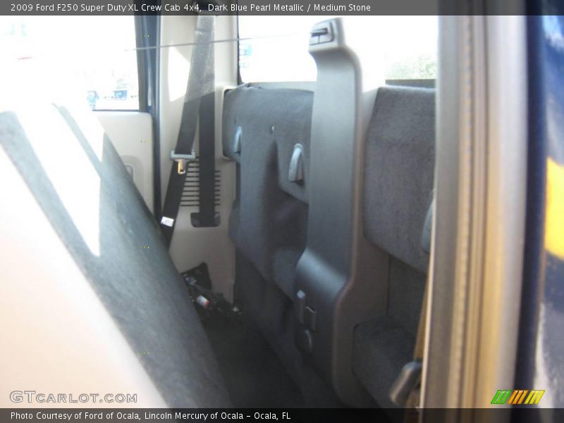 Dark Blue Pearl Metallic / Medium Stone 2009 Ford F250 Super Duty XL Crew Cab 4x4