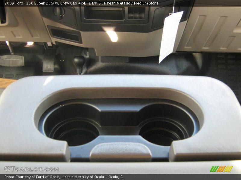 Dark Blue Pearl Metallic / Medium Stone 2009 Ford F250 Super Duty XL Crew Cab 4x4