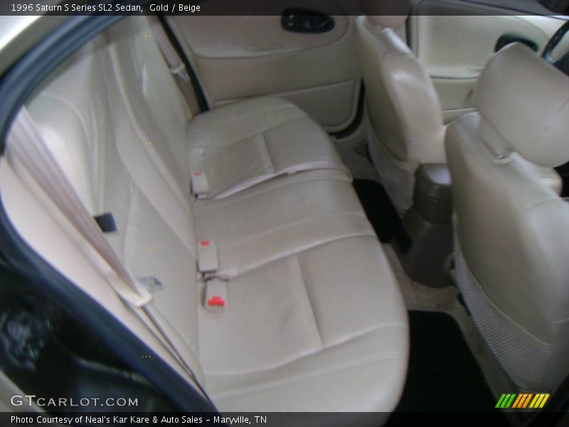 Gold / Beige 1996 Saturn S Series SL2 Sedan
