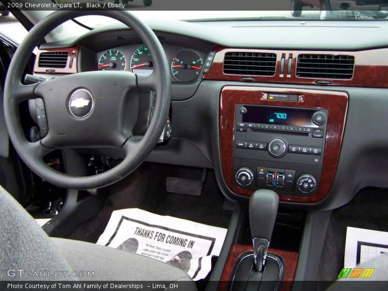 Black / Ebony 2009 Chevrolet Impala LT