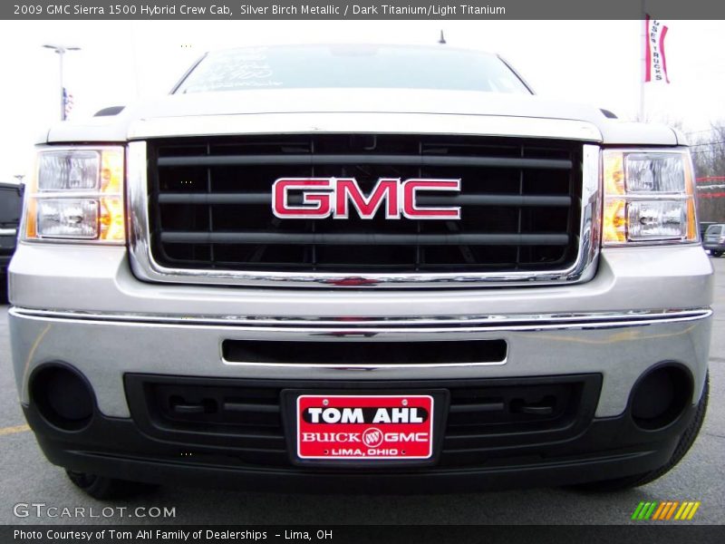Silver Birch Metallic / Dark Titanium/Light Titanium 2009 GMC Sierra 1500 Hybrid Crew Cab