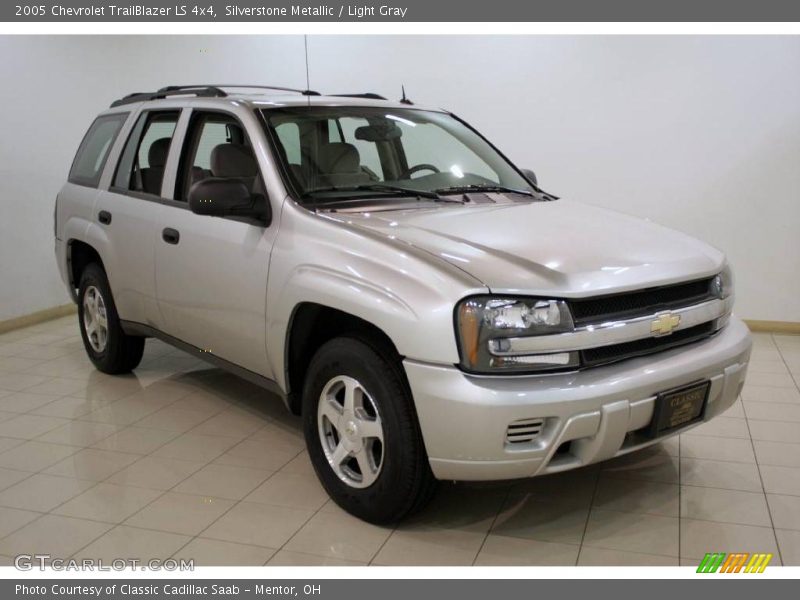 Silverstone Metallic / Light Gray 2005 Chevrolet TrailBlazer LS 4x4