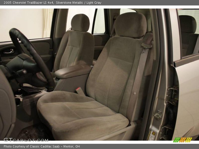 Silverstone Metallic / Light Gray 2005 Chevrolet TrailBlazer LS 4x4