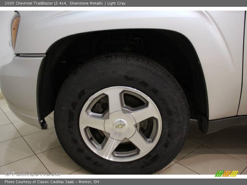 Silverstone Metallic / Light Gray 2005 Chevrolet TrailBlazer LS 4x4