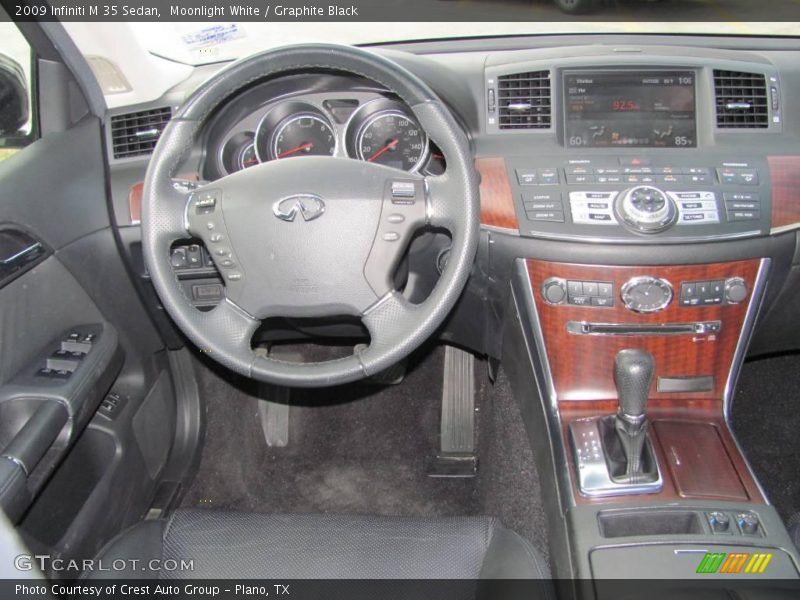 Moonlight White / Graphite Black 2009 Infiniti M 35 Sedan