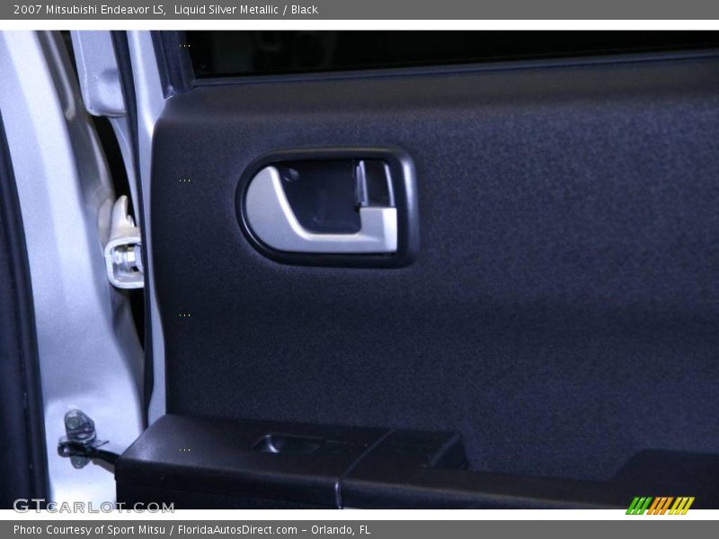 Liquid Silver Metallic / Black 2007 Mitsubishi Endeavor LS
