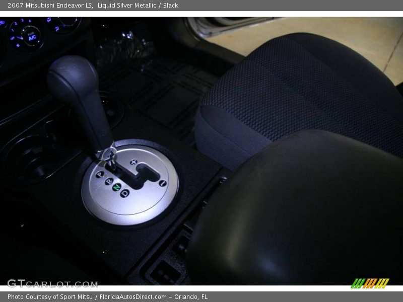 Liquid Silver Metallic / Black 2007 Mitsubishi Endeavor LS