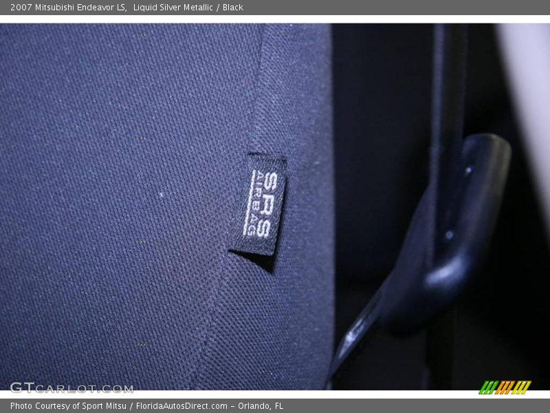 Liquid Silver Metallic / Black 2007 Mitsubishi Endeavor LS