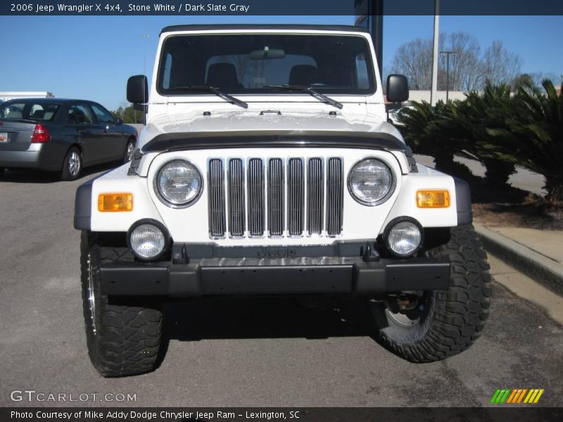 Stone White / Dark Slate Gray 2006 Jeep Wrangler X 4x4