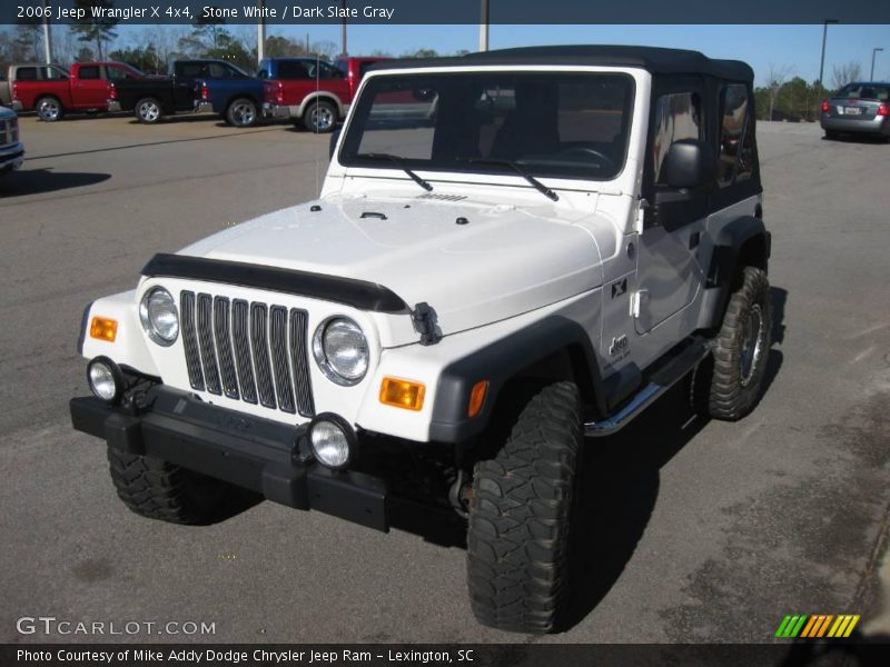 Stone White / Dark Slate Gray 2006 Jeep Wrangler X 4x4