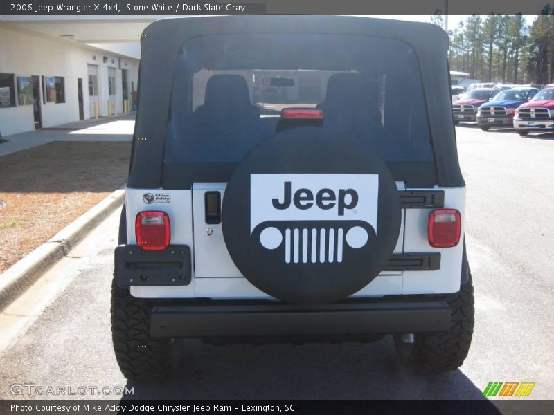 Stone White / Dark Slate Gray 2006 Jeep Wrangler X 4x4