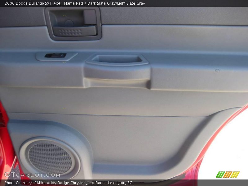 Flame Red / Dark Slate Gray/Light Slate Gray 2006 Dodge Durango SXT 4x4