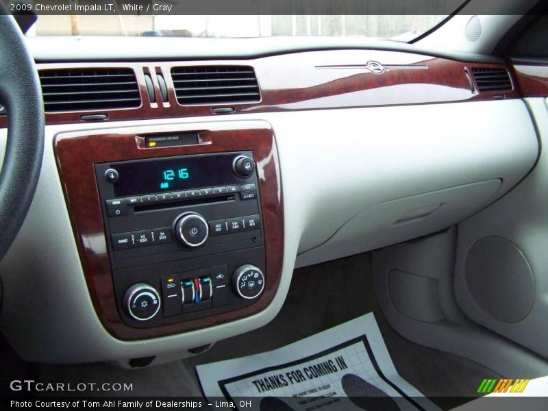 White / Gray 2009 Chevrolet Impala LT