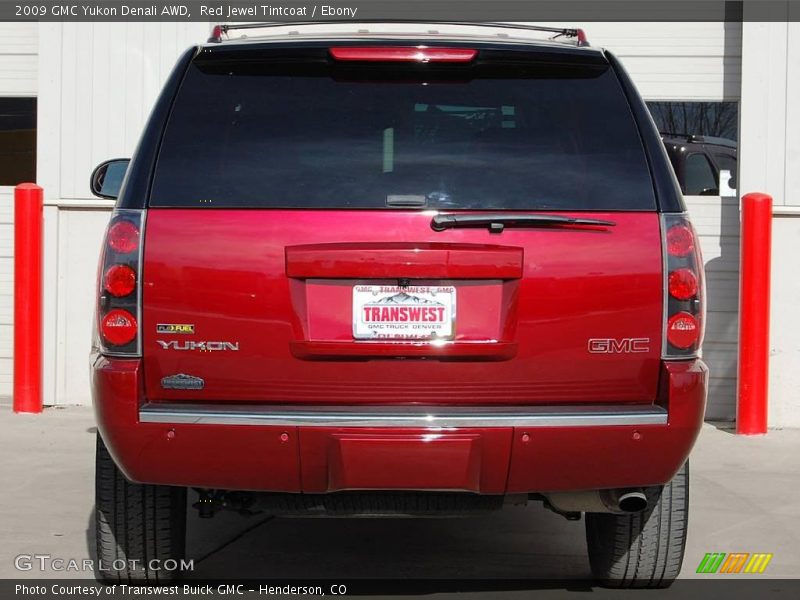 Red Jewel Tintcoat / Ebony 2009 GMC Yukon Denali AWD