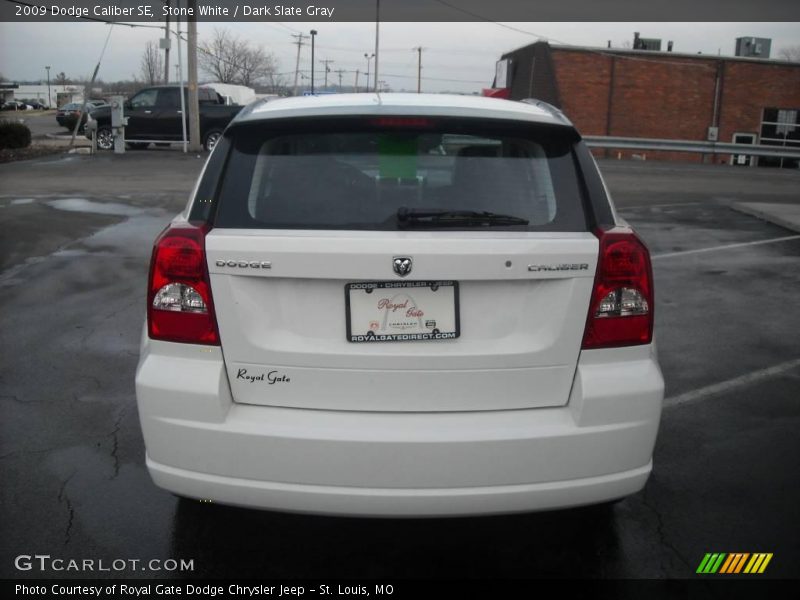 Stone White / Dark Slate Gray 2009 Dodge Caliber SE