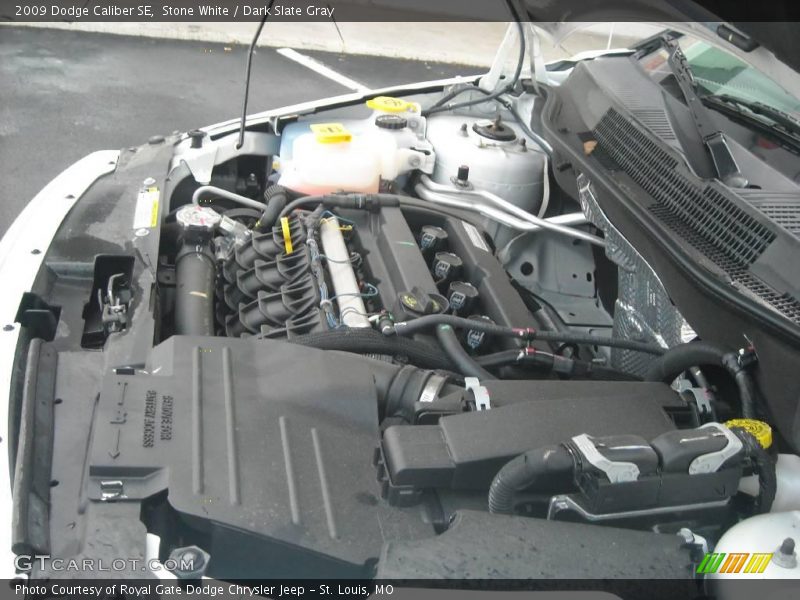 Stone White / Dark Slate Gray 2009 Dodge Caliber SE