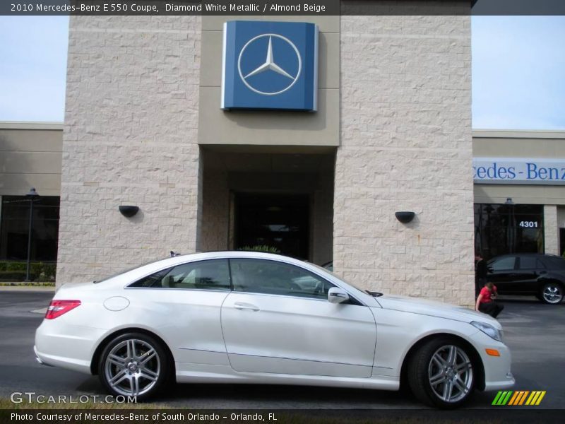 Diamond White Metallic / Almond Beige 2010 Mercedes-Benz E 550 Coupe
