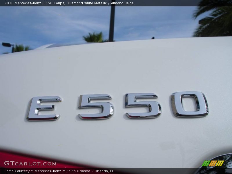 Diamond White Metallic / Almond Beige 2010 Mercedes-Benz E 550 Coupe