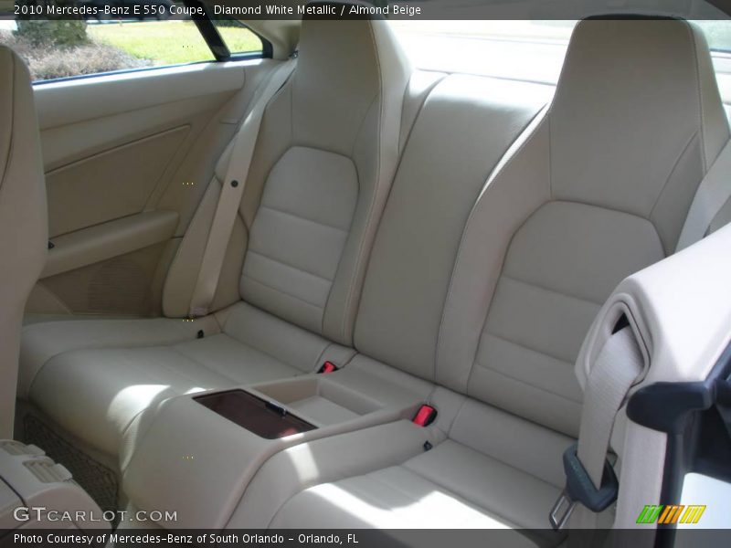 Diamond White Metallic / Almond Beige 2010 Mercedes-Benz E 550 Coupe