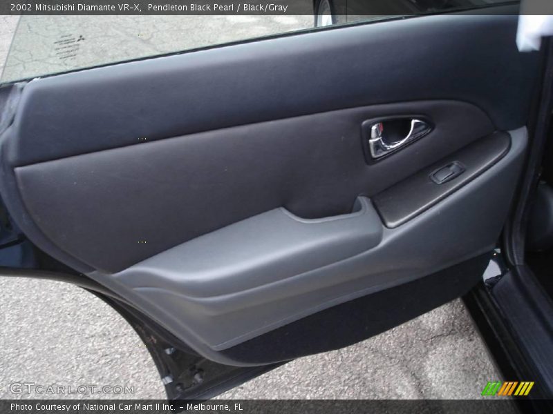 Pendleton Black Pearl / Black/Gray 2002 Mitsubishi Diamante VR-X