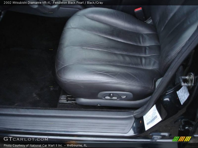 Pendleton Black Pearl / Black/Gray 2002 Mitsubishi Diamante VR-X
