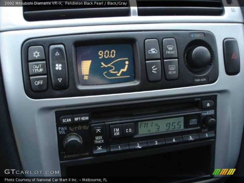 Pendleton Black Pearl / Black/Gray 2002 Mitsubishi Diamante VR-X