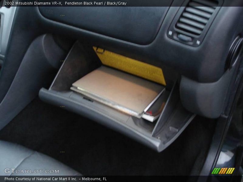Pendleton Black Pearl / Black/Gray 2002 Mitsubishi Diamante VR-X